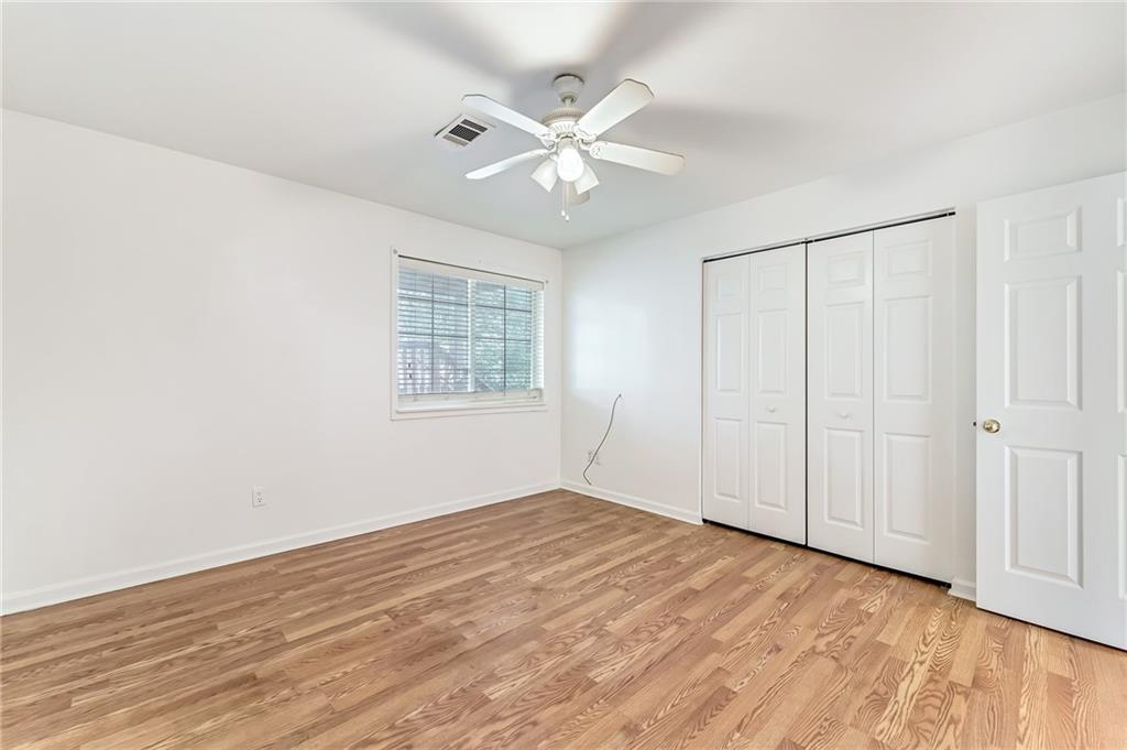 2460 Peregrine Trail