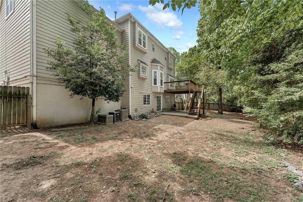 2460 Peregrine Trail