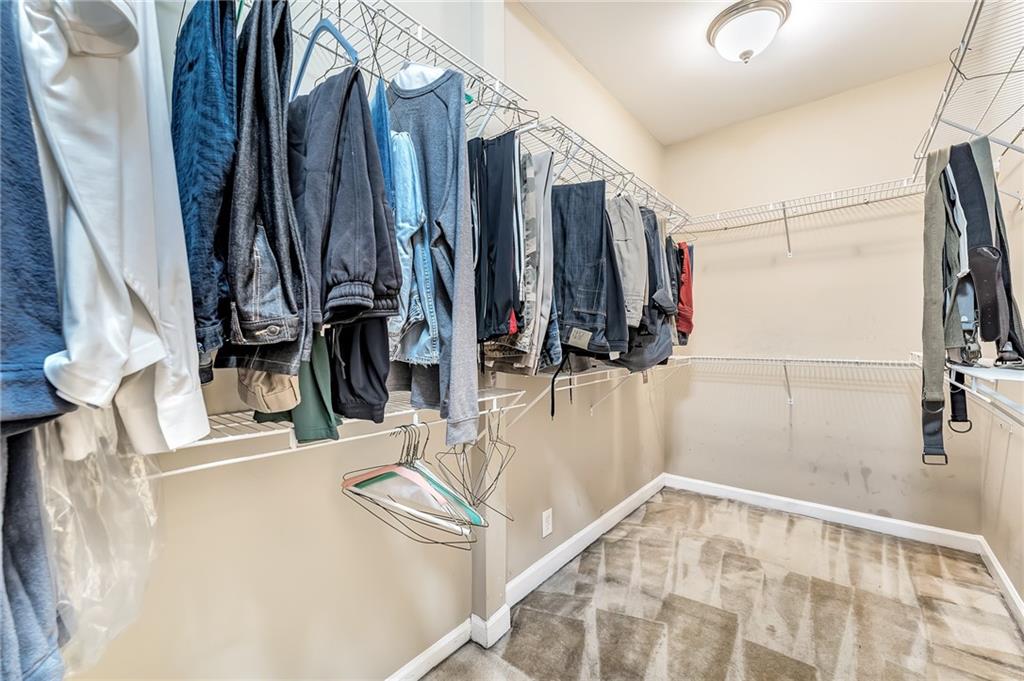 2460 Peregrine Trail