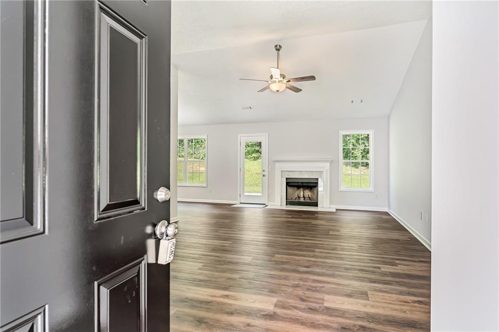 460 Valley Trace