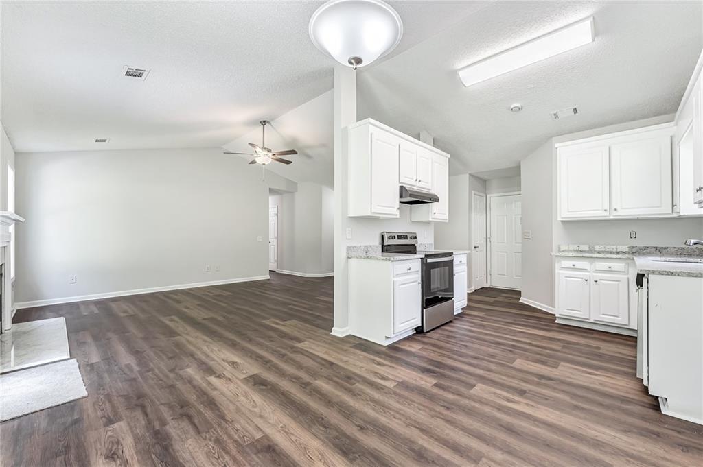 460 Valley Trace