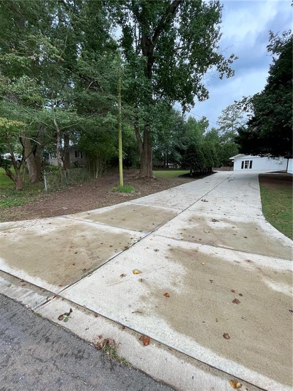 479 Creek View Drive