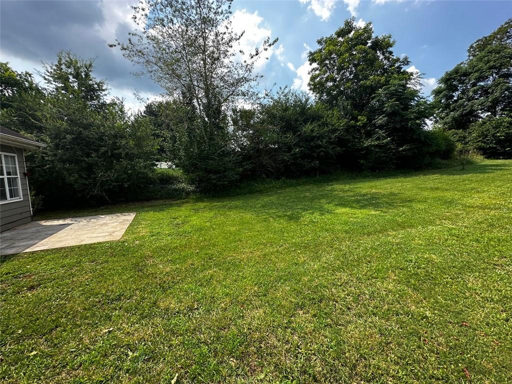 30 FALCON CREST Drive