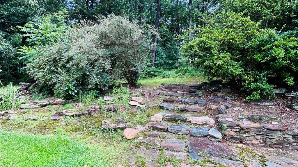 1672 Greyleaf Lane
