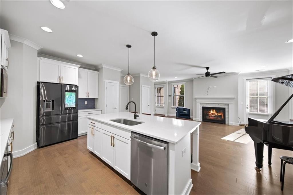 185 Bellehaven Drive