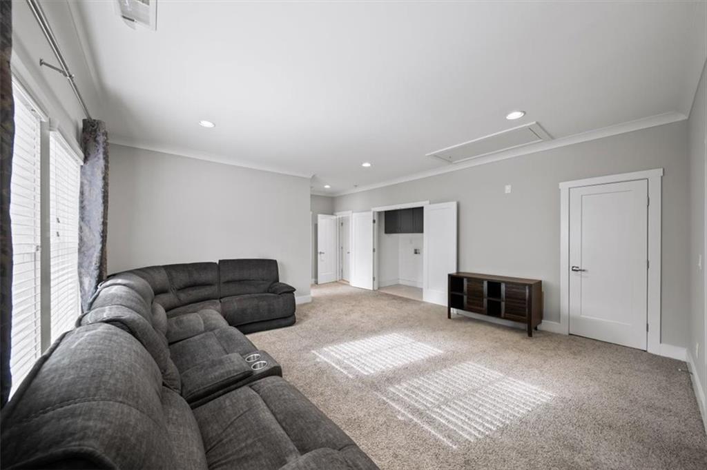 185 Bellehaven Drive