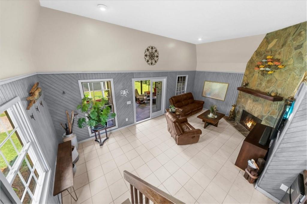 5851 Dolvin Lane