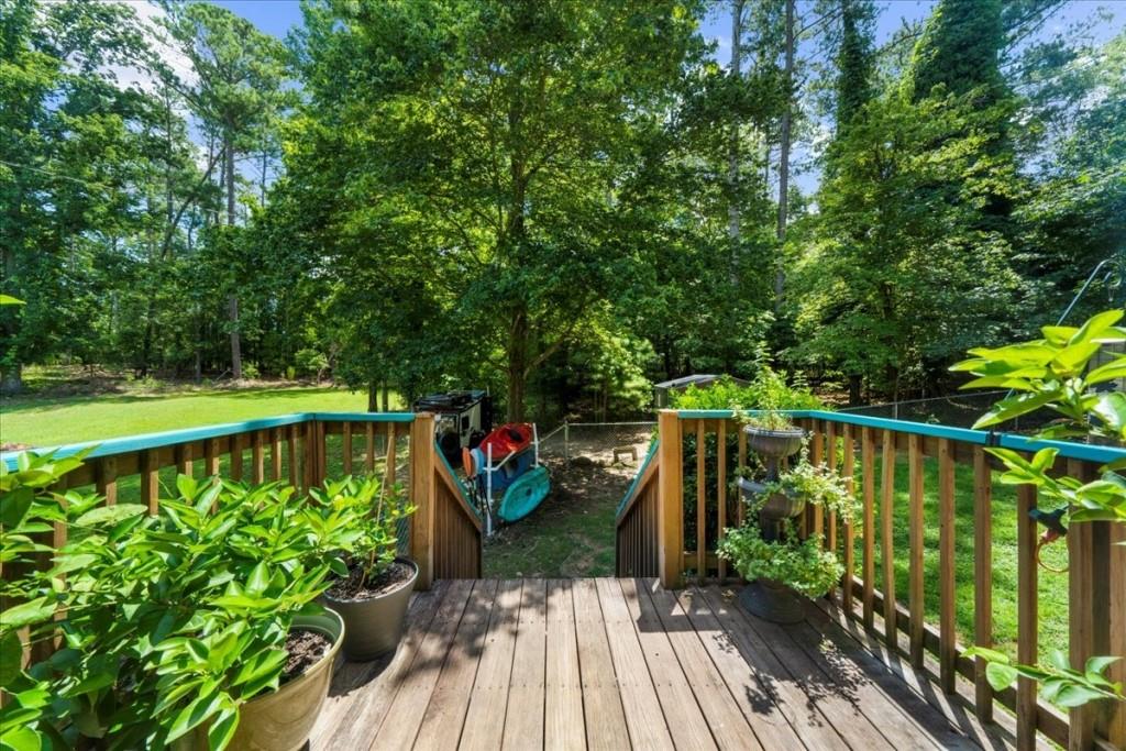 5851 Dolvin Lane