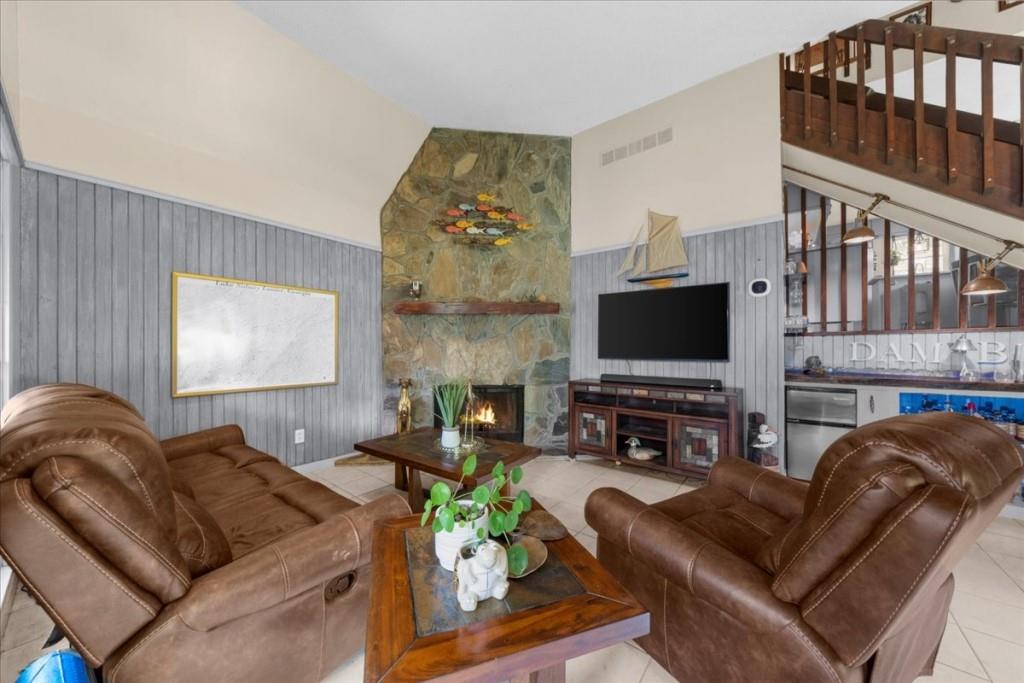 5851 Dolvin Lane