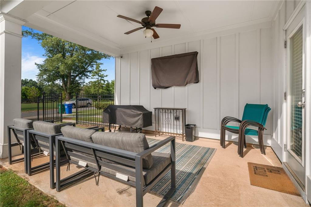 3235 Rockbridge Road