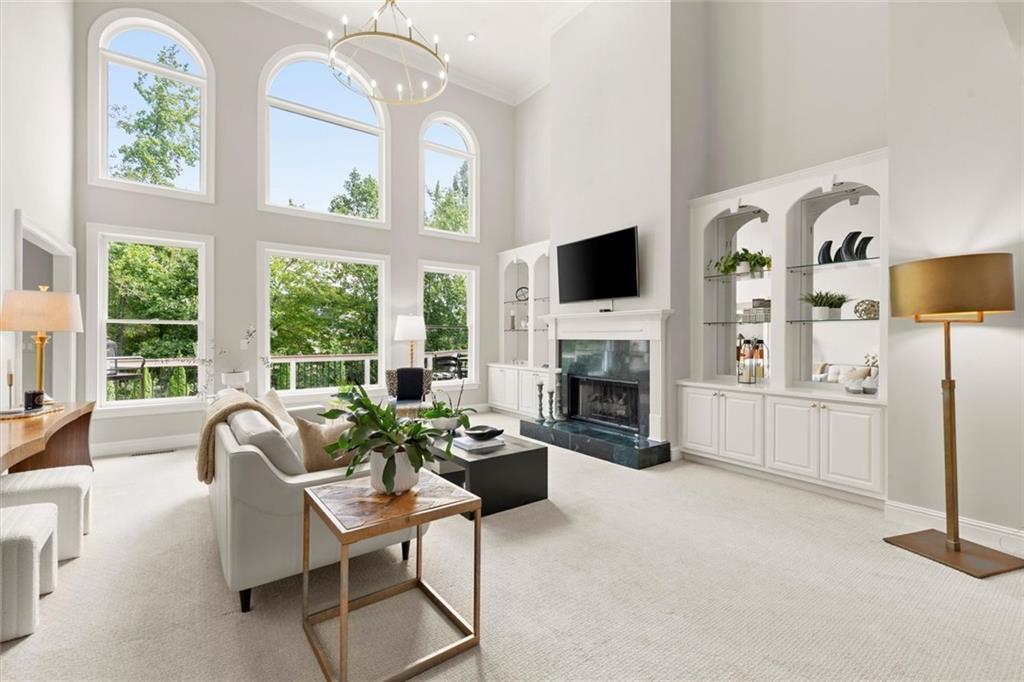 12185 Meadows Lane