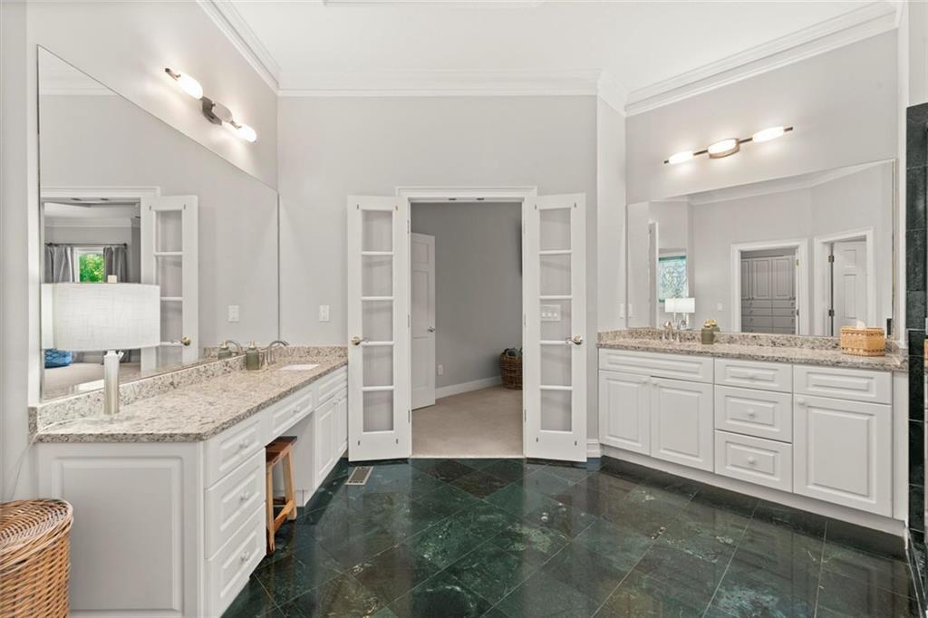12185 Meadows Lane