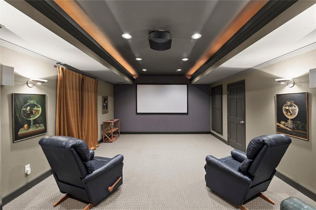 12185 Meadows Lane
