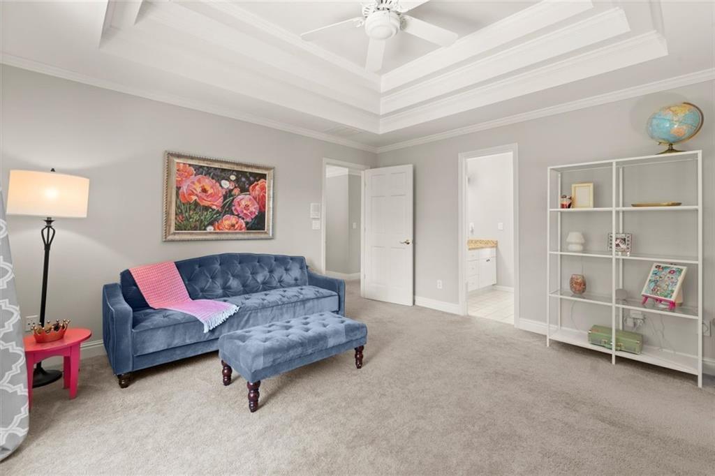 12185 Meadows Lane