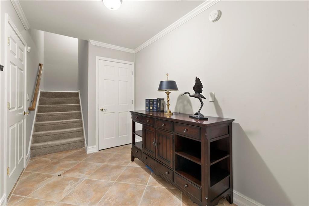 12185 Meadows Lane