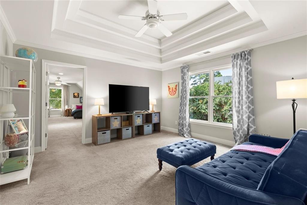 12185 Meadows Lane