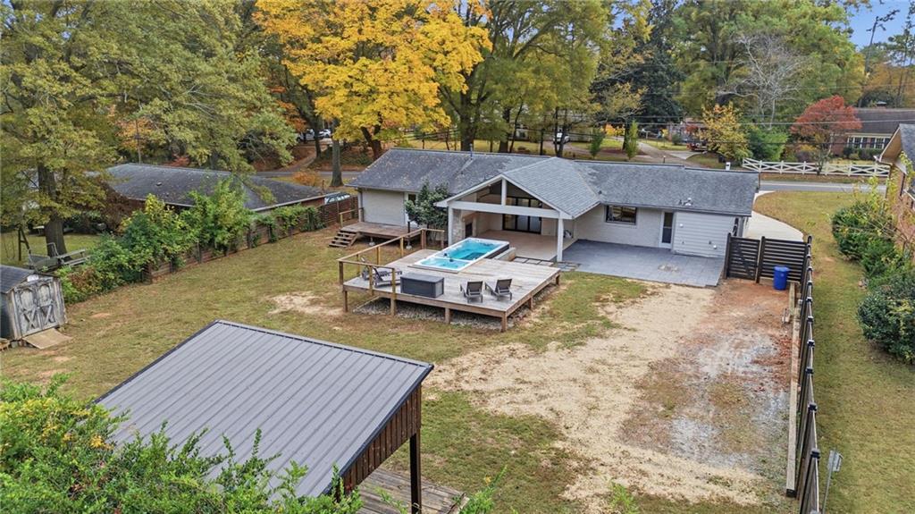 393 Chicopee Drive NE