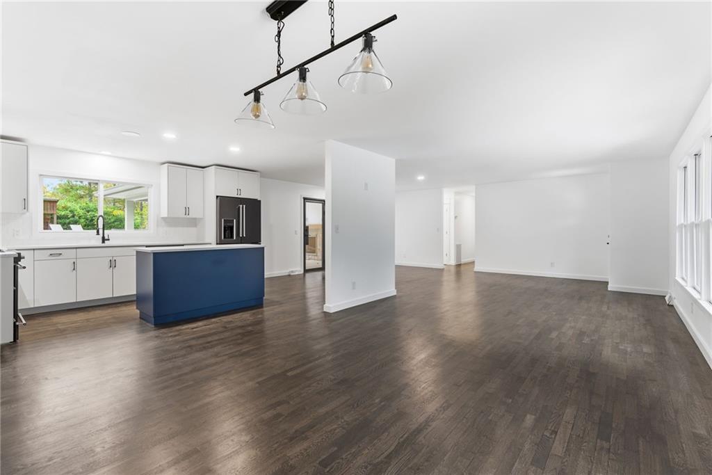 393 Chicopee Drive NE