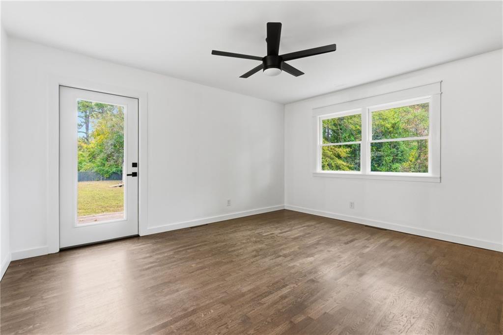 393 Chicopee Drive NE