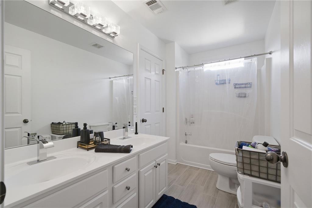 2753 Blue Moon Drive