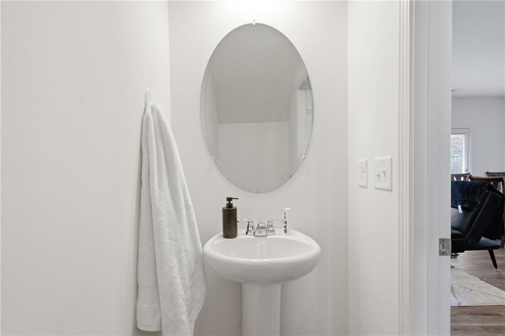 1113 Union Pacific Way