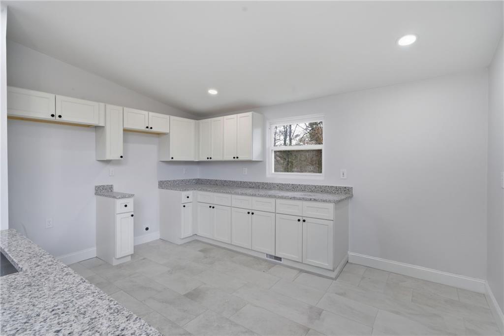 2909 Cambridge Drive SW