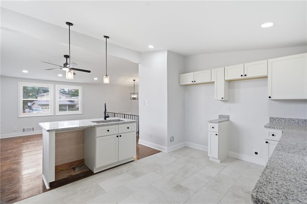 2909 Cambridge Drive SW