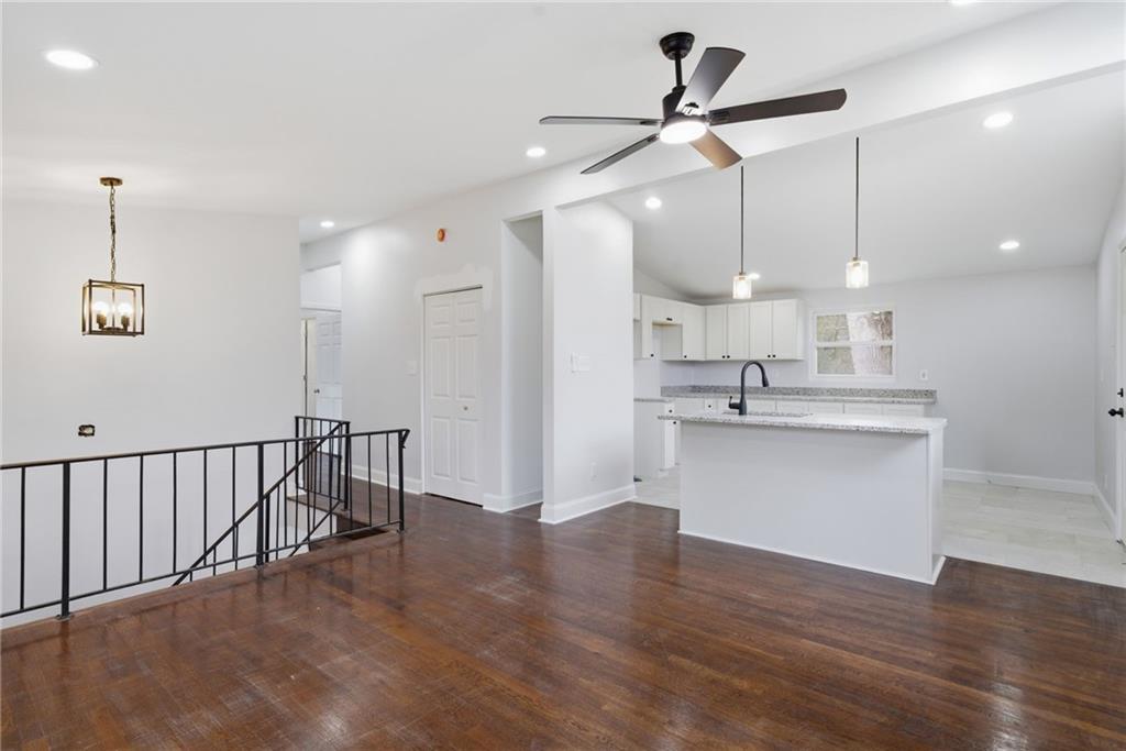 2909 Cambridge Drive SW