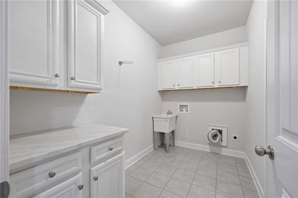 3795 Gardenside Court