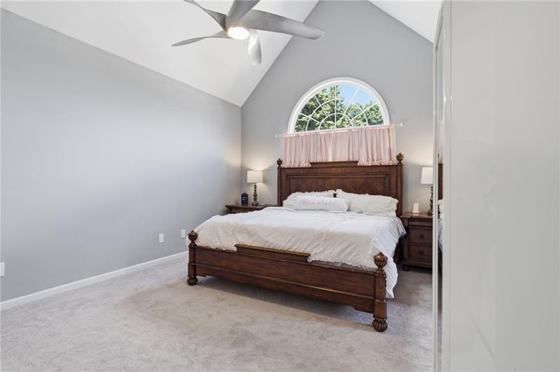 1075 S Bethany Creek Drive