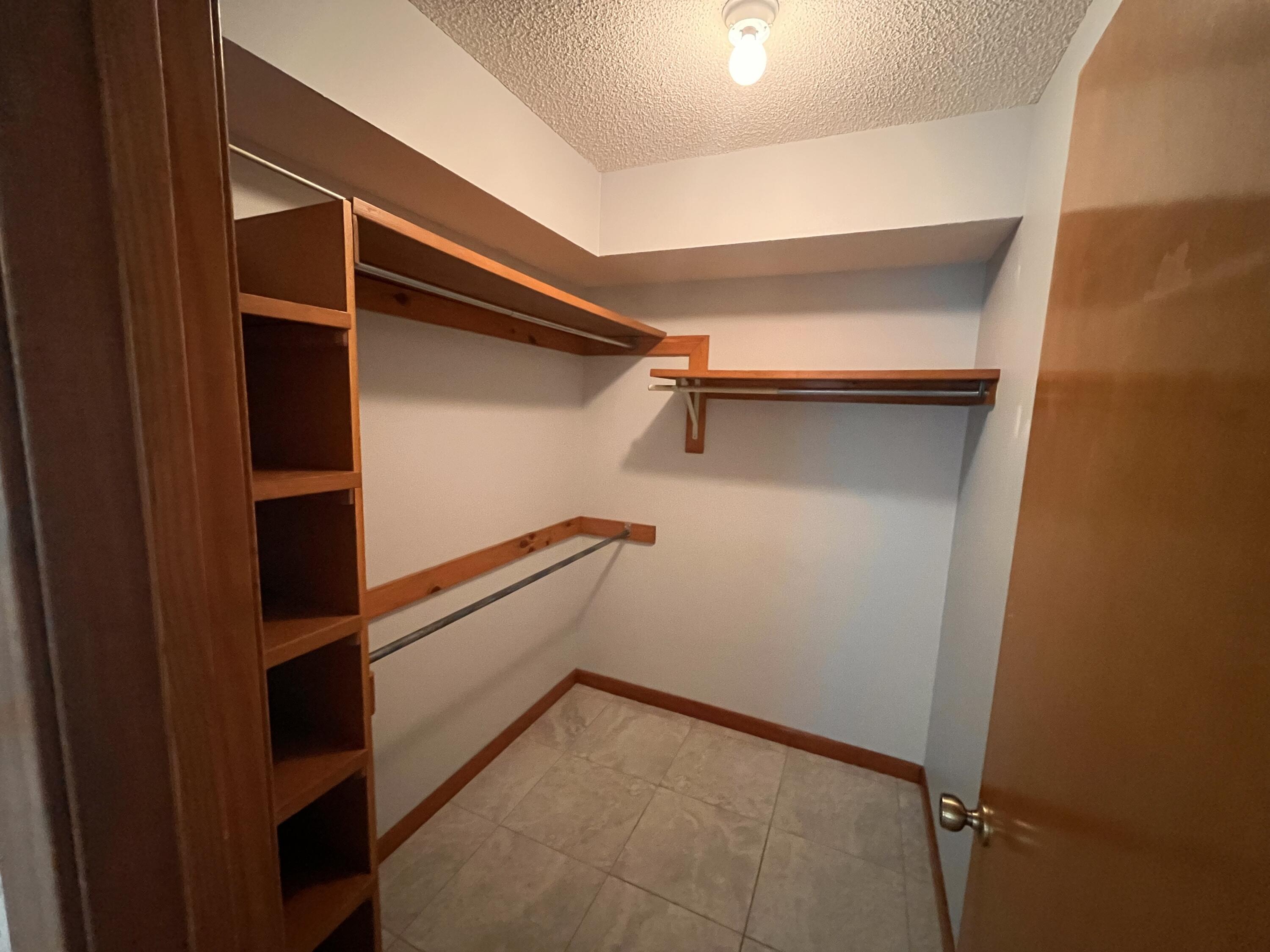 2904 Alpine Place