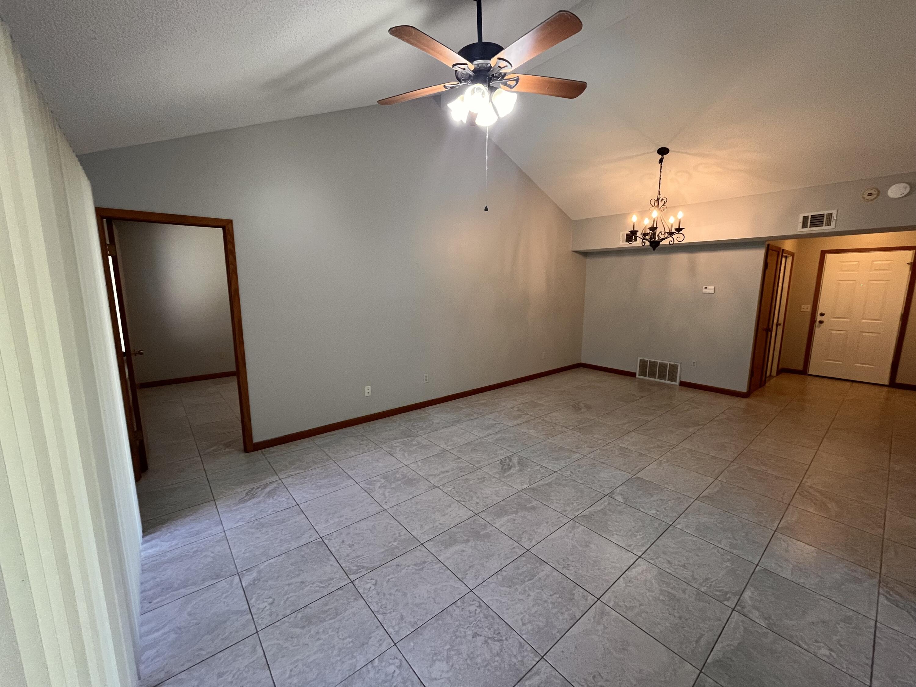 2904 Alpine Place