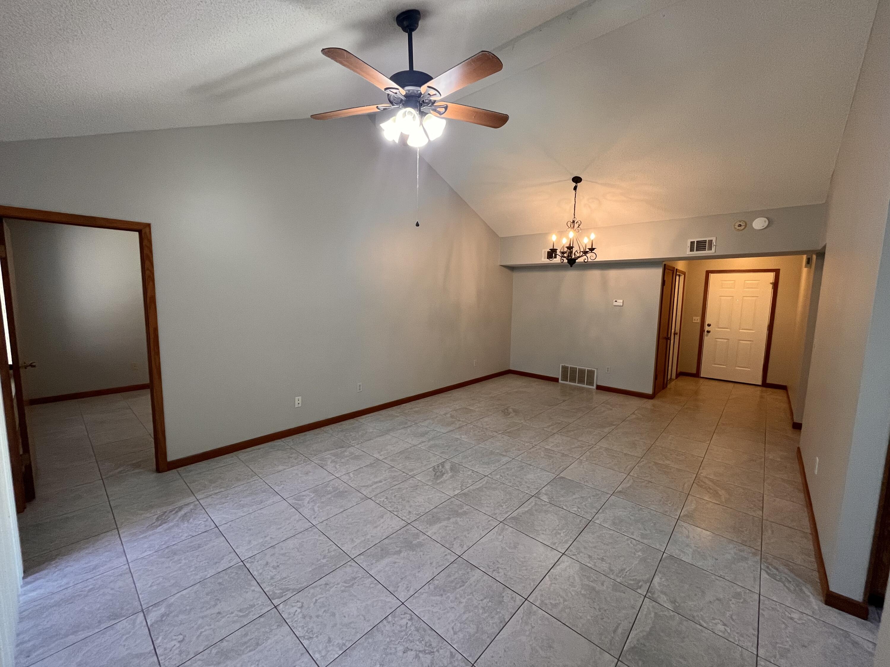 2904 Alpine Place