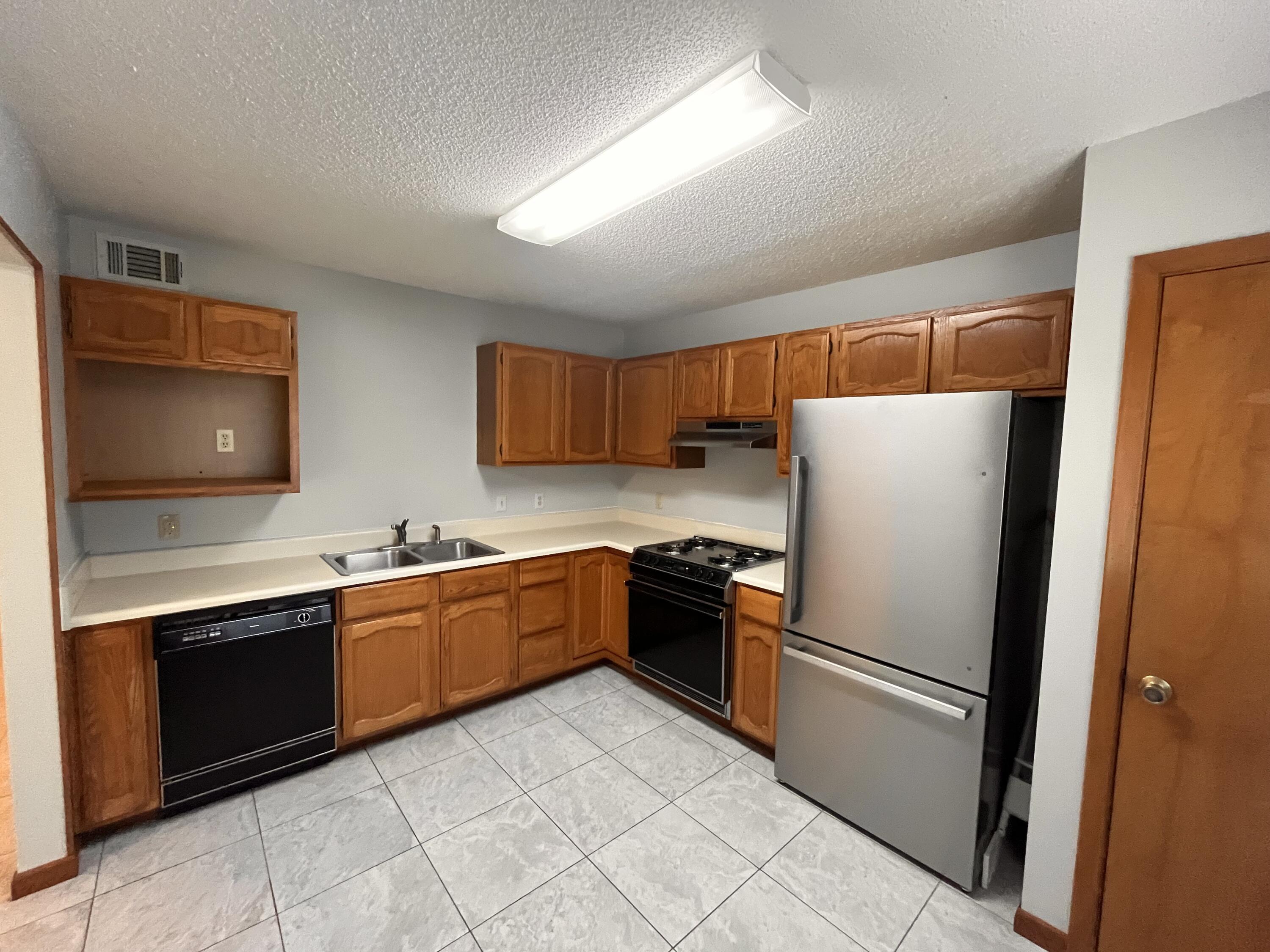 2904 Alpine Place
