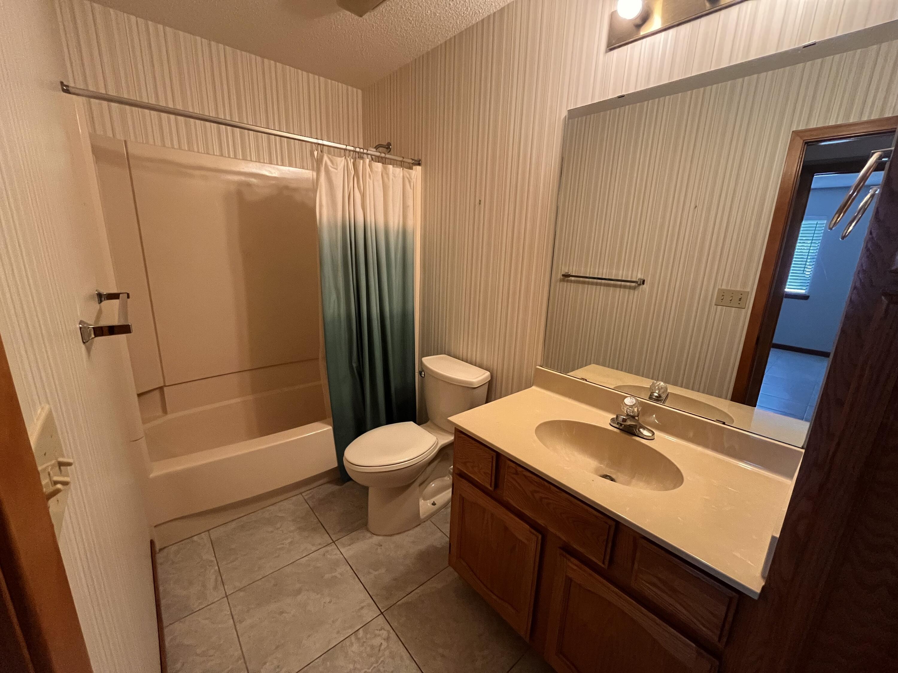 2904 Alpine Place
