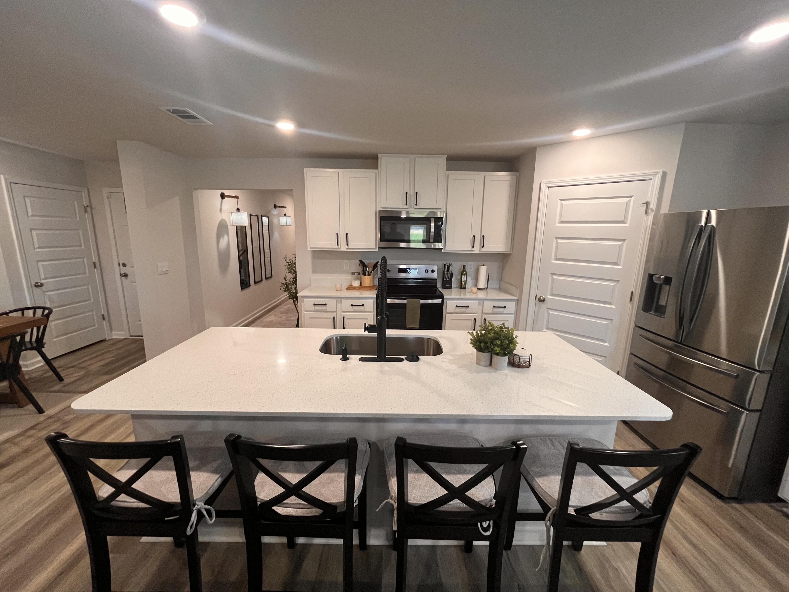 4616 Naval Court