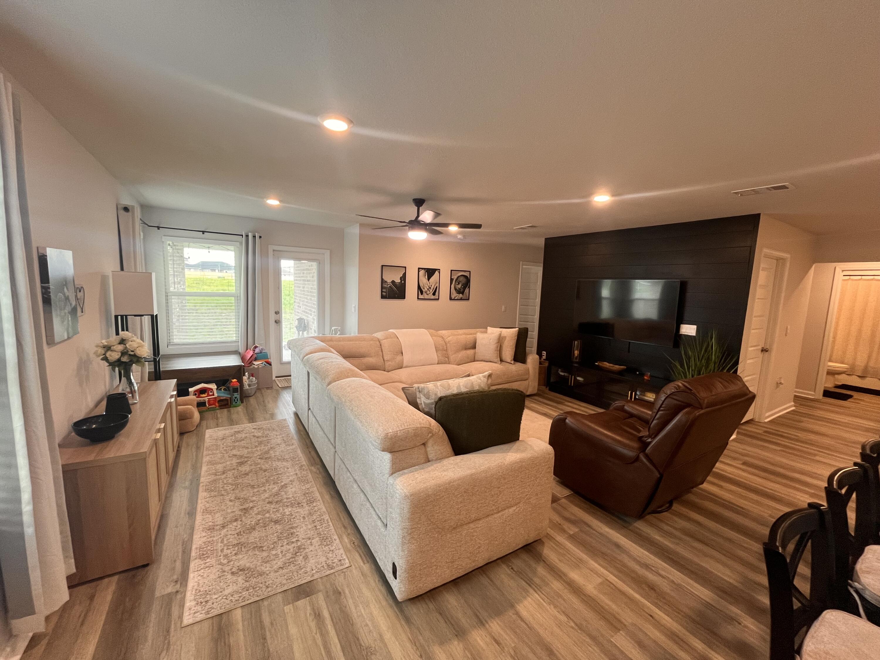 4616 Naval Court