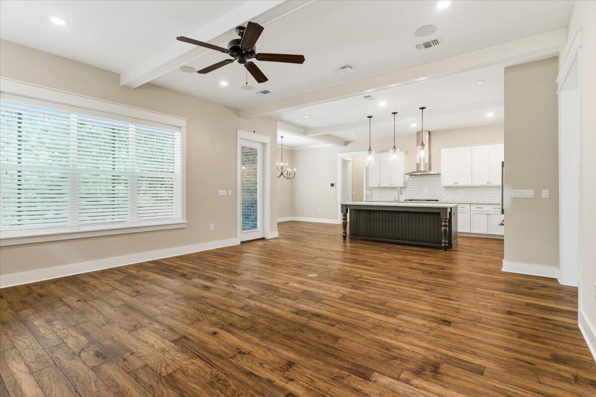 4404 Colleen Cove