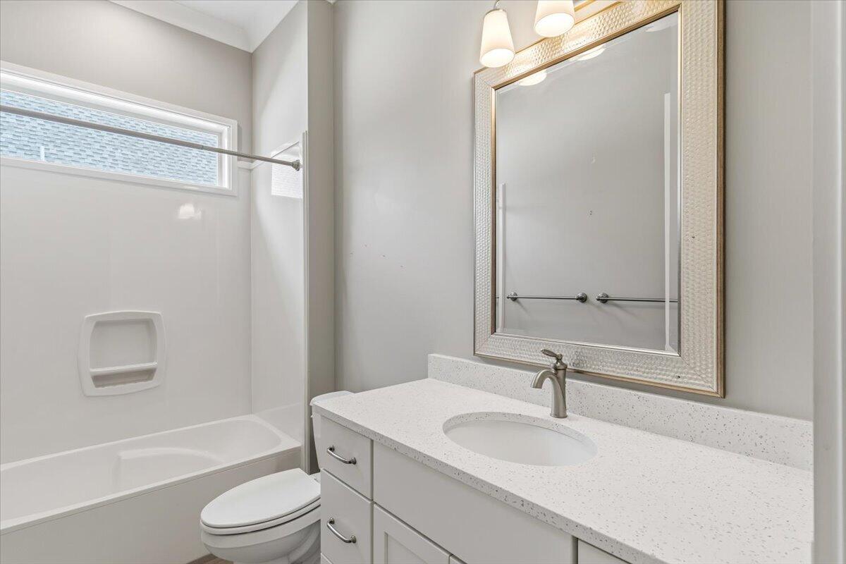 4404 Colleen Cove