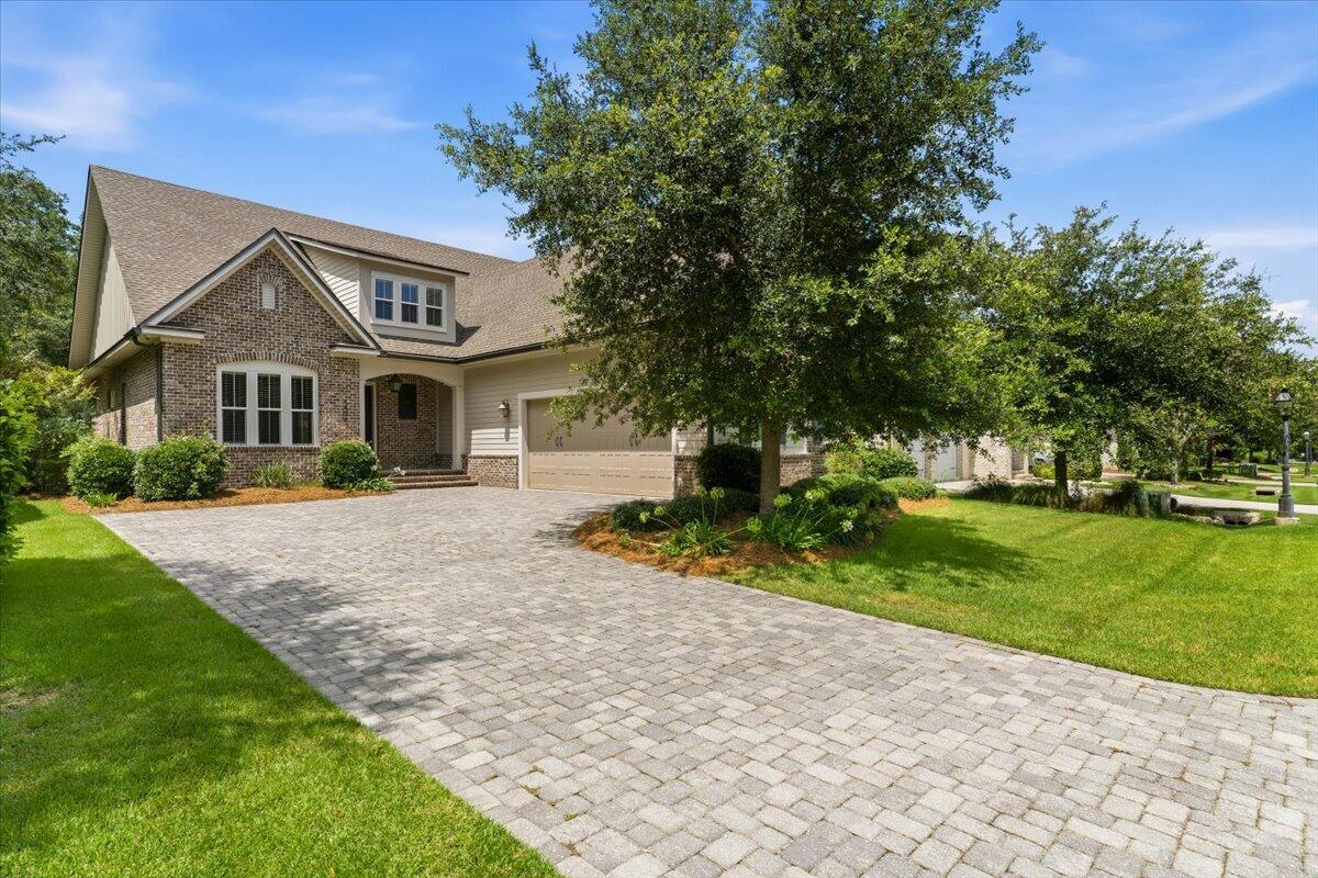 4404 Colleen Cove