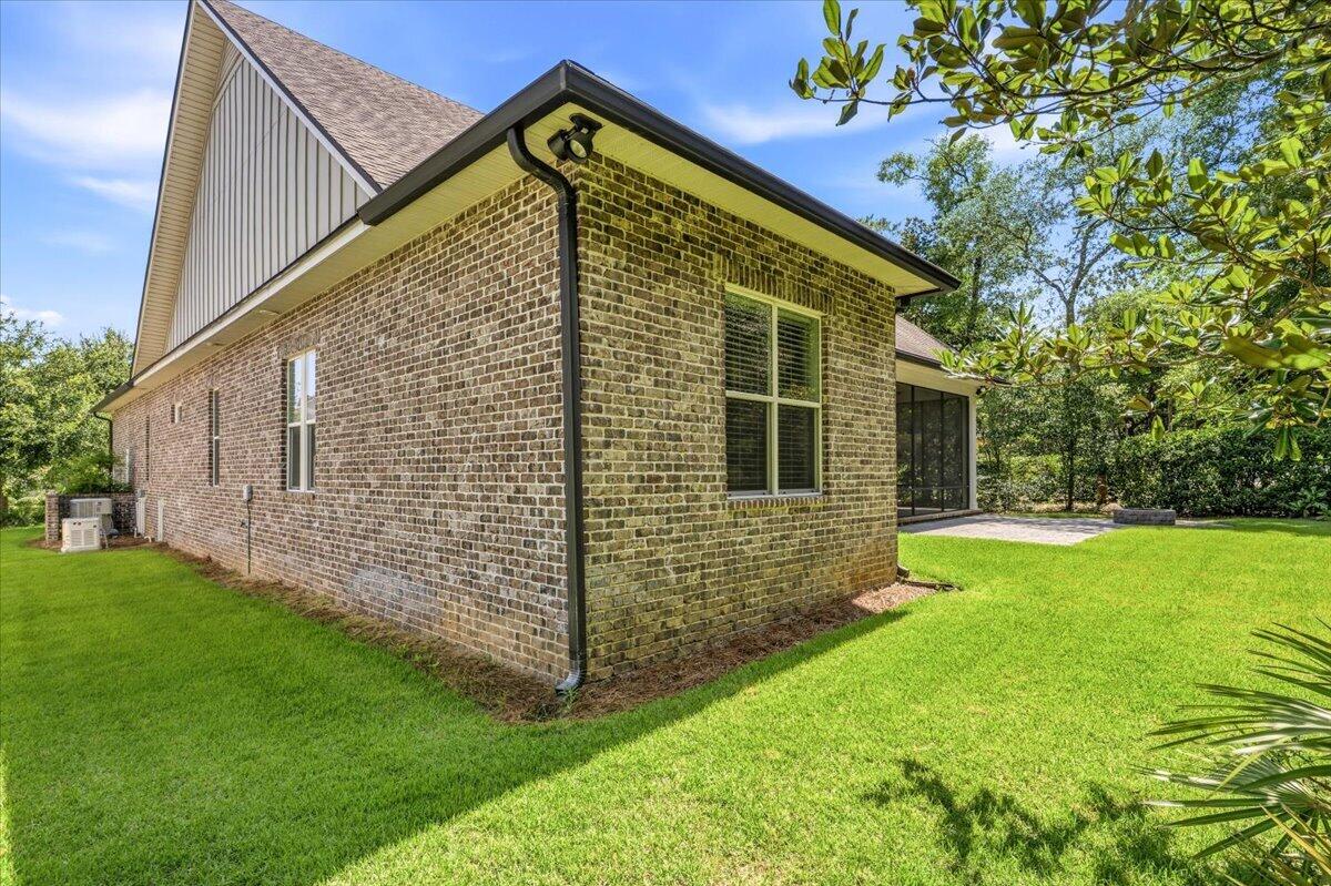 4404 Colleen Cove