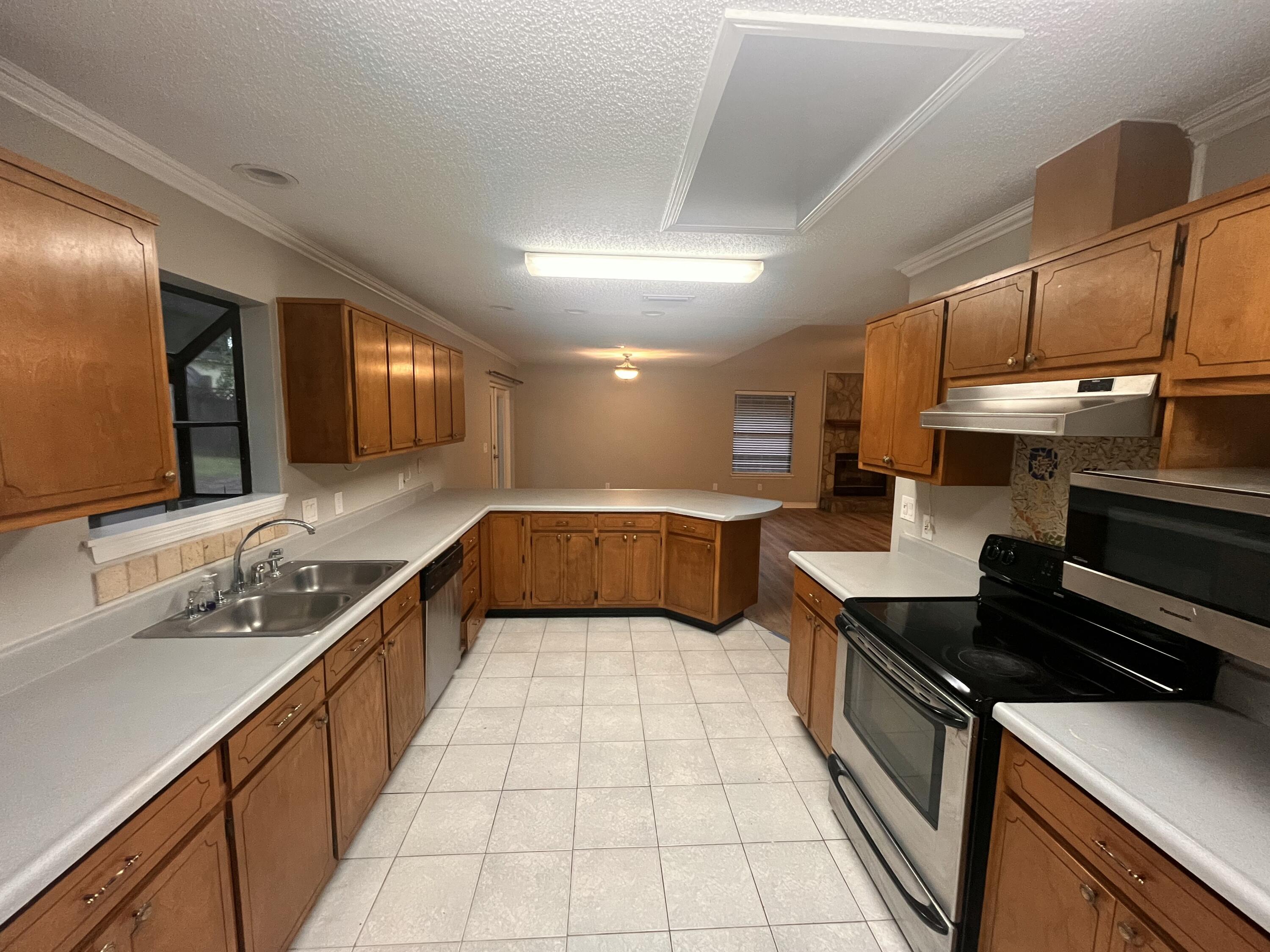 310 Fairwood Drive