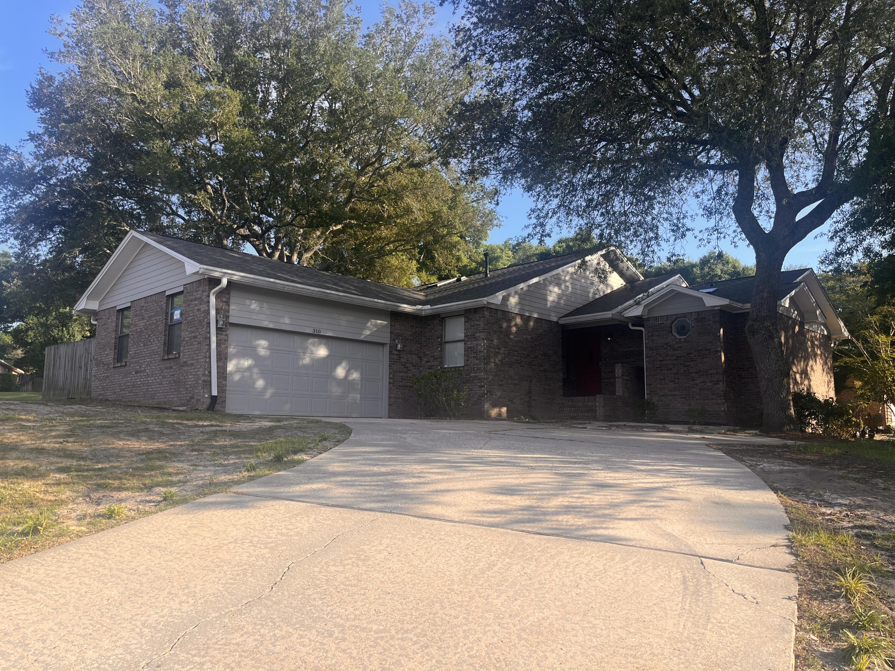 310 Fairwood Drive
