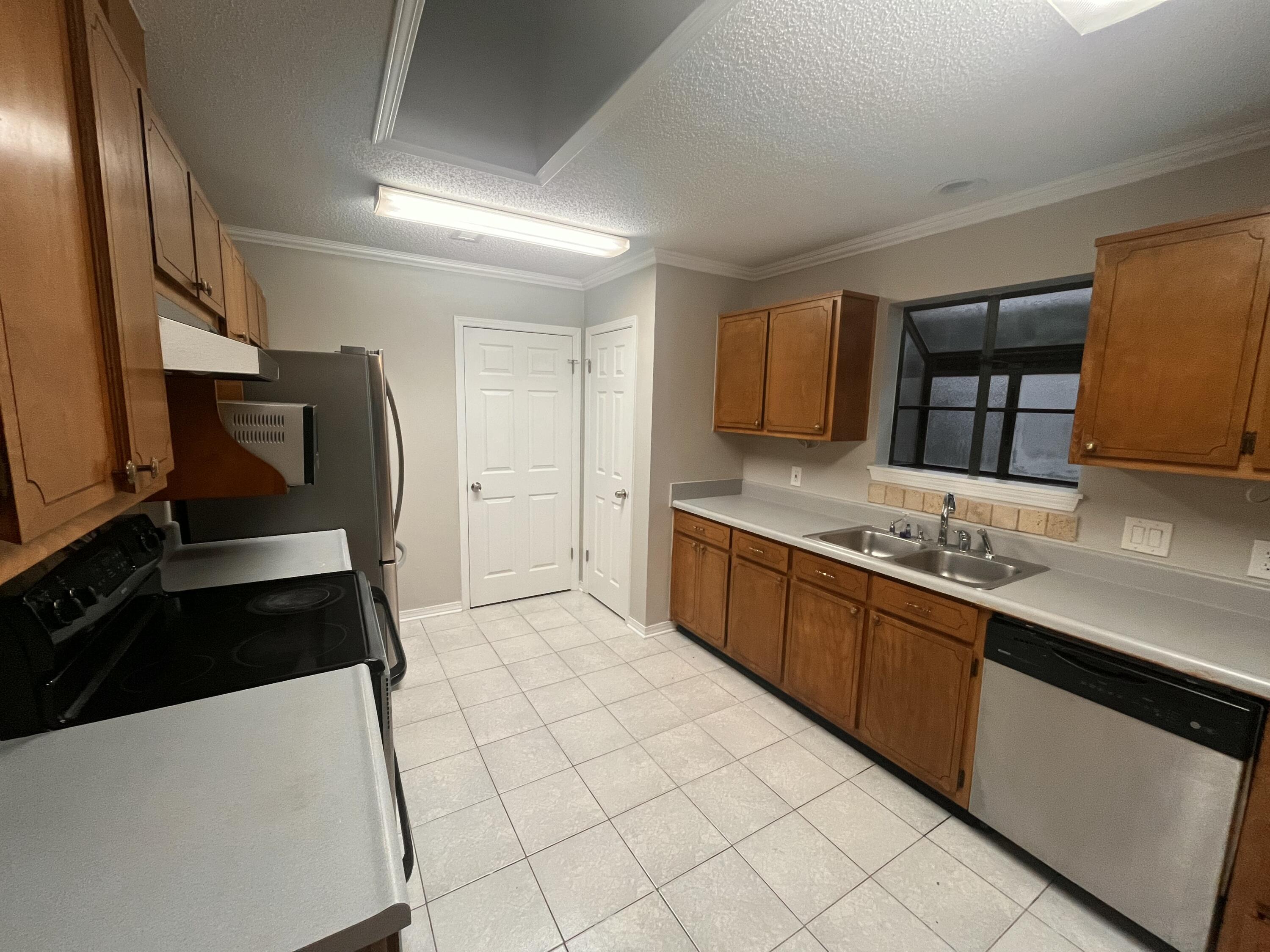 310 Fairwood Drive