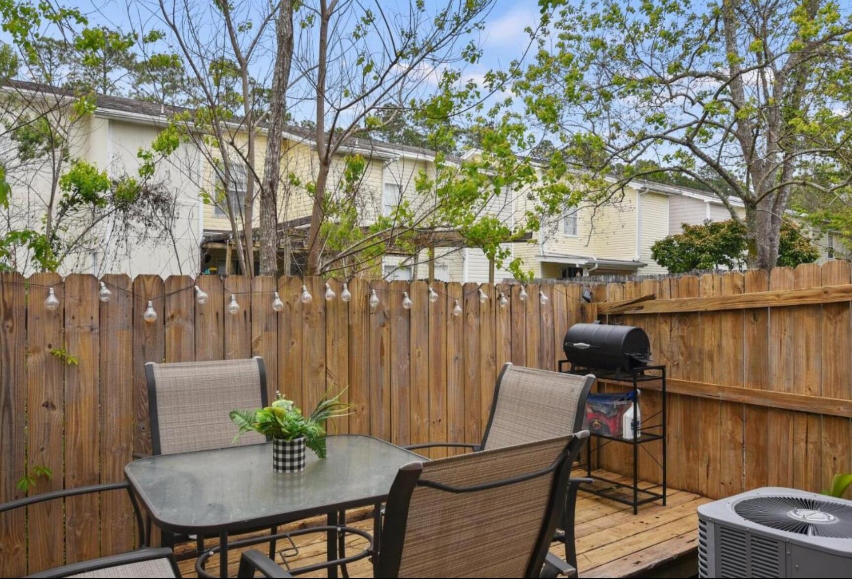 1801 Pointed Leaf Lane