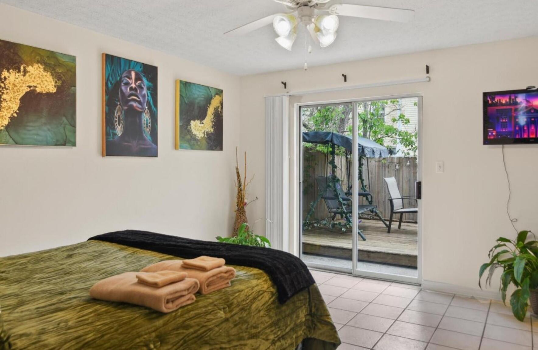 1801 Pointed Leaf Lane