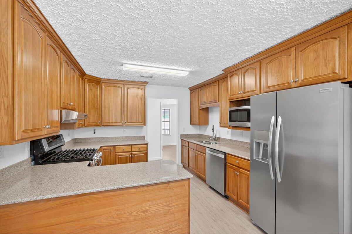 12 Corbin Court