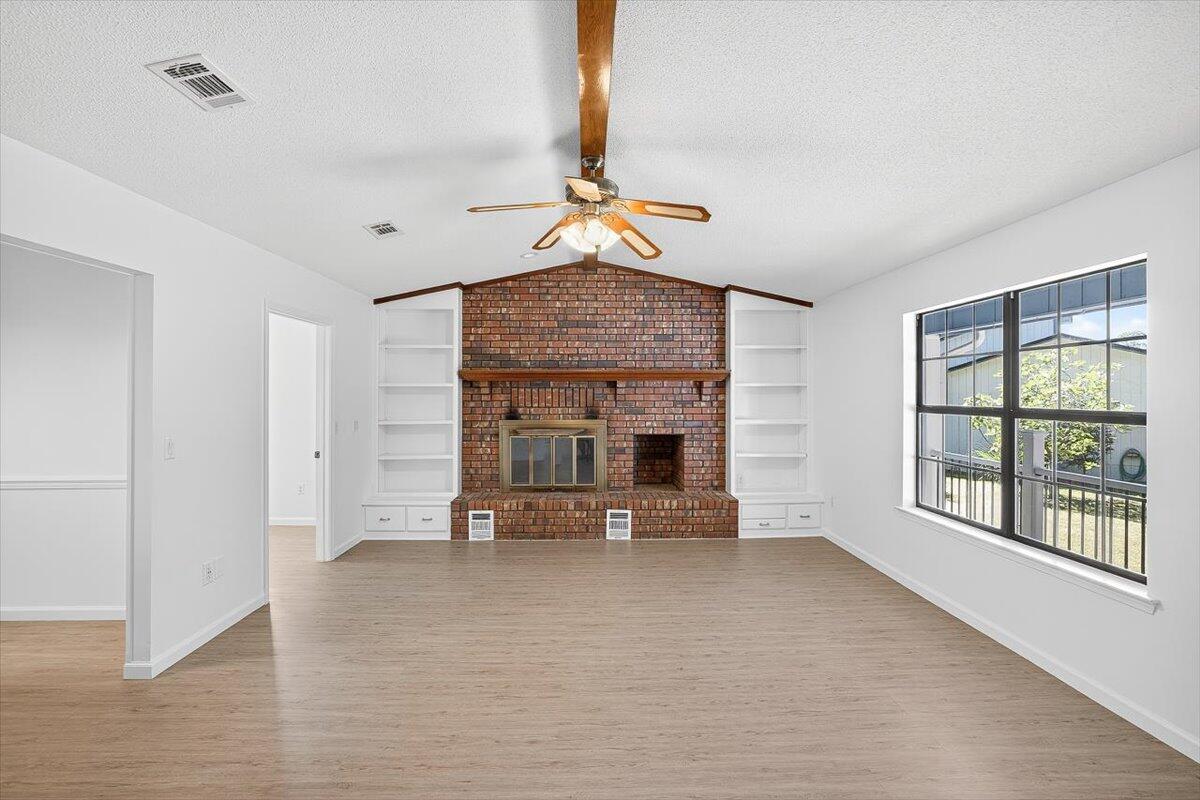 12 Corbin Court