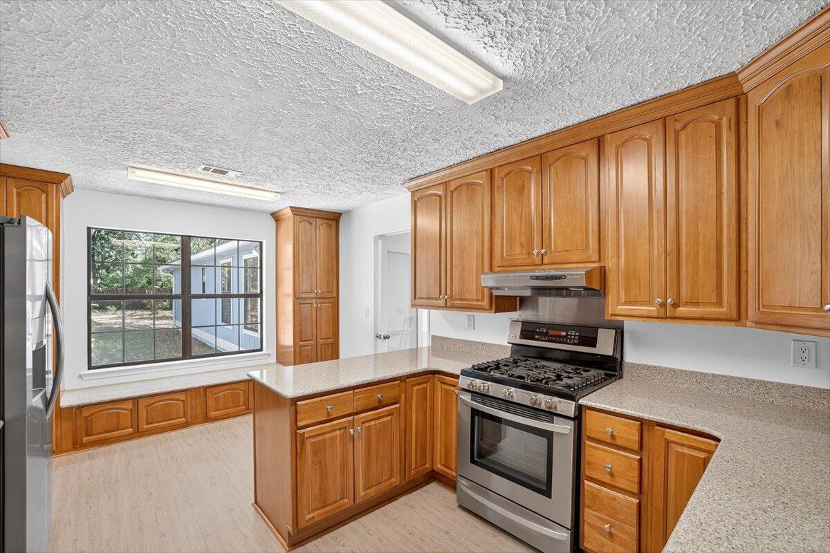 12 Corbin Court
