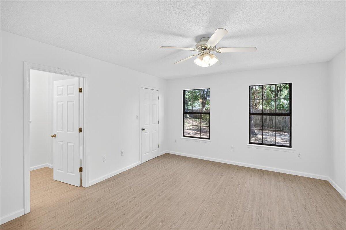 12 Corbin Court